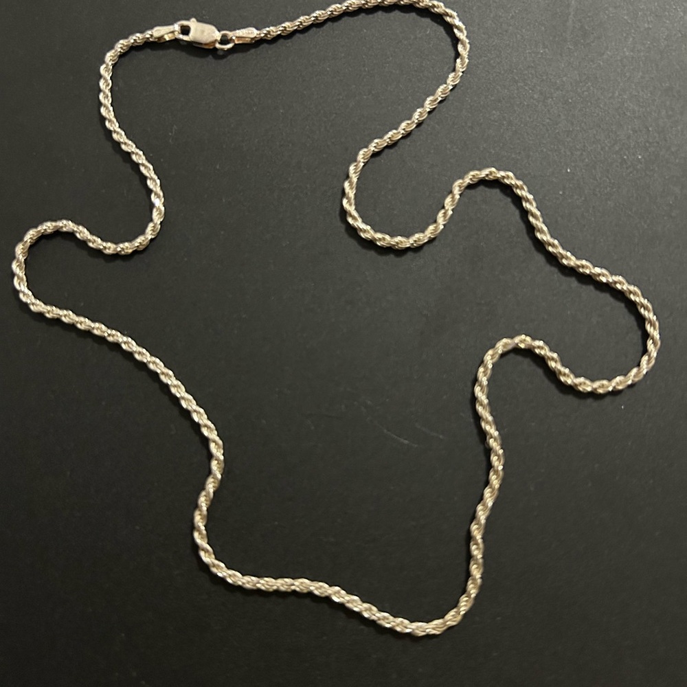 Elegant Gold Rope Chain Necklace